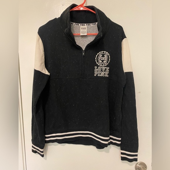 Size Small VS PINK 1/4 zip - Picture 1 of 7